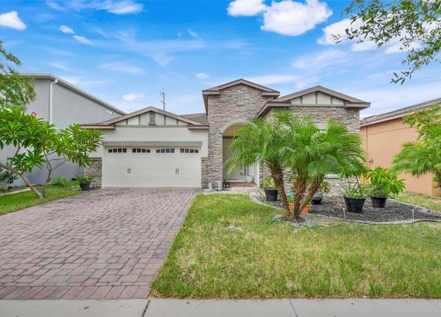 Property at 9188 Chandler Dr, Groveland, FL 34736, 4 beds, 3 baths