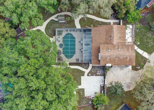 Property at 1204 Swan St, Winter Springs, FL 32708, 4 beds, 2.5 baths