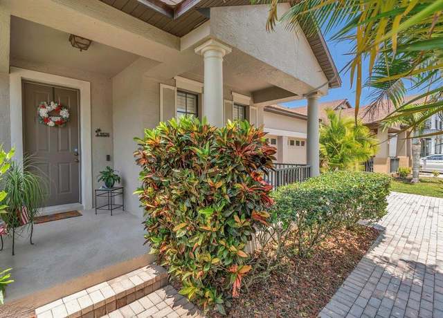 Property at 9836 Lake District Ln, Orlando, FL 32832, 3 beds, 2 baths
