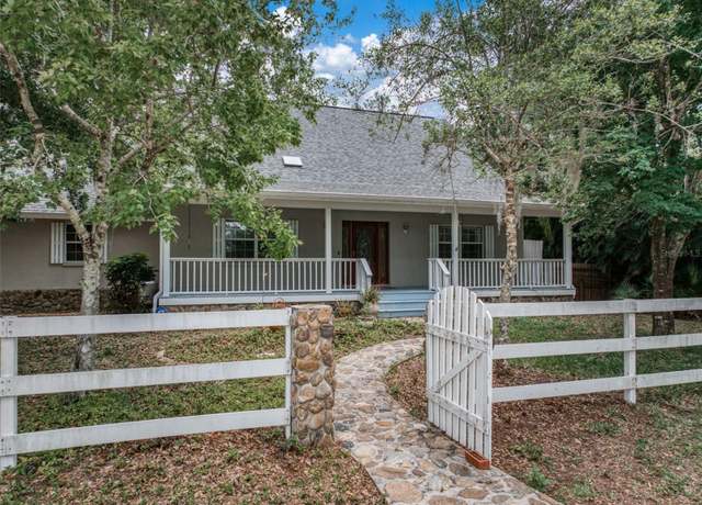 Property at 5318 Oak Rd, Sebring, FL 33875, 3 beds, 3 baths