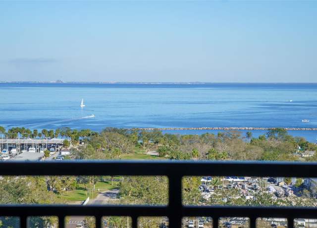 Property at 175 2nd St S Unit P03, St Petersburg, FL 33701, 3 beds, 2 baths
