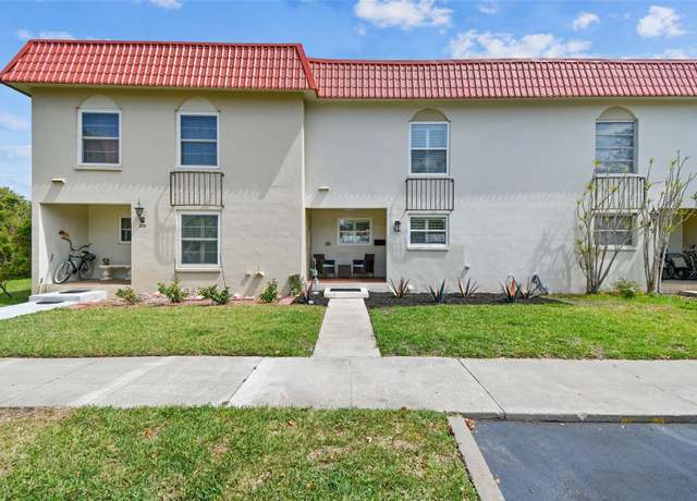 Property at 2700 Bayshore Blvd #522, Dunedin, FL 34698, 3 beds, 2.5 baths
