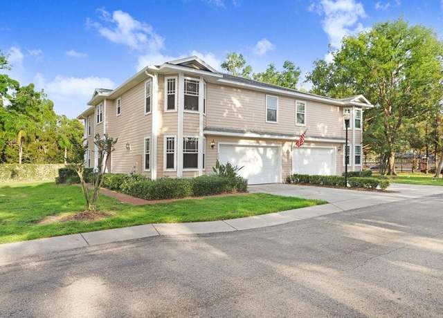 Property at 923 Lumsden Reserve Dr, Brandon, FL 33511, 4 beds, 3 baths