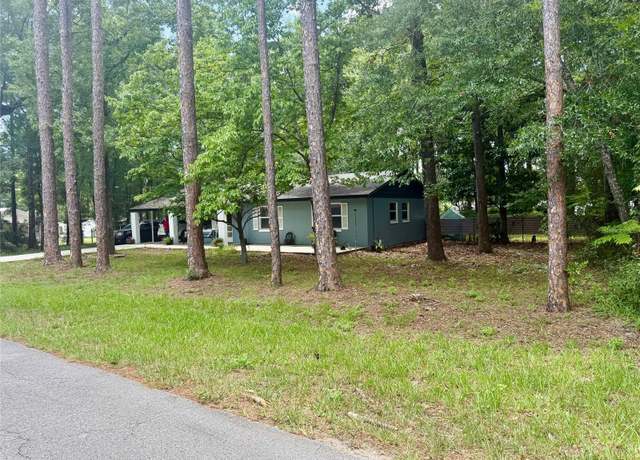 Property at 612 NW 9th Cir, Williston, FL 32696, 3 beds, 1 bath