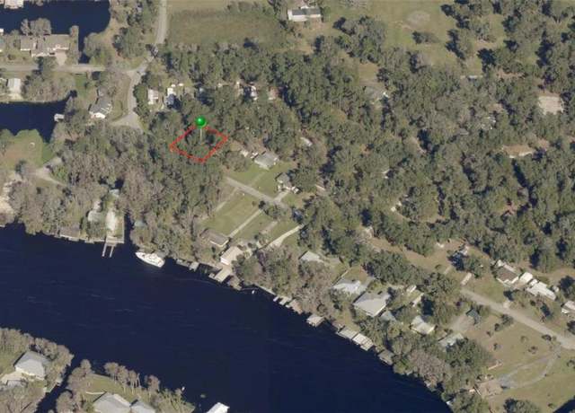 Property at 1915 Alice Dr, Astor, FL 32102
