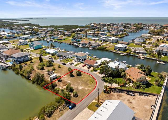 Property at 4310 Biscayne Dr, Hernando Beach, FL 34607