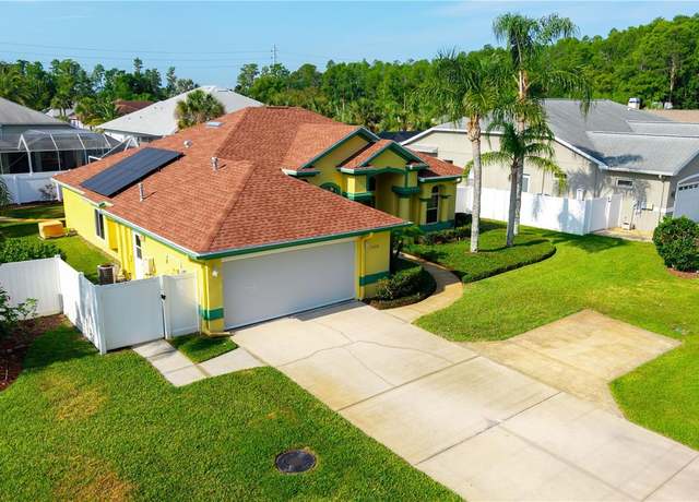 Property at 21820 Carson Dr, Land O Lakes, FL 34639, 3 beds, 2 baths