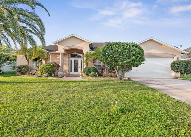 Property at 16 London Dr, Palm Coast, FL 32137, 3 beds, 2 baths