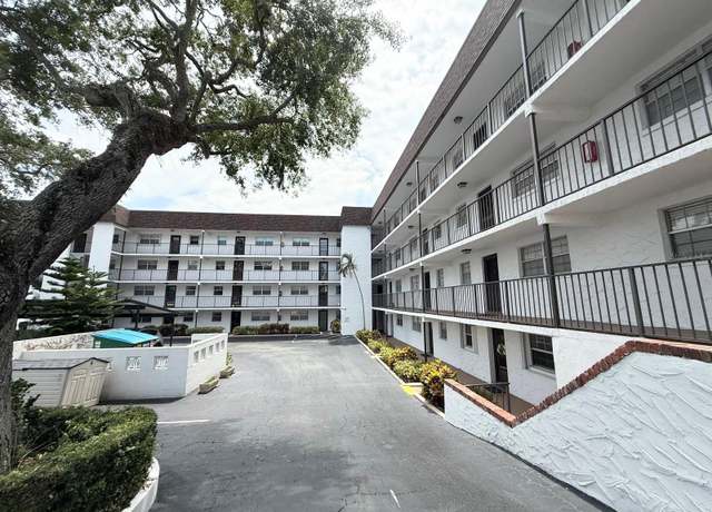 Property at 118 S Halifax Ave #409, Daytona Beach, FL 32118, 2 beds, 1 bath