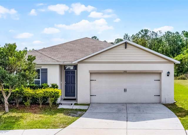 Property at 3161 Royal Tern Dr, Winter Haven, FL 33881, 4 beds, 2 baths