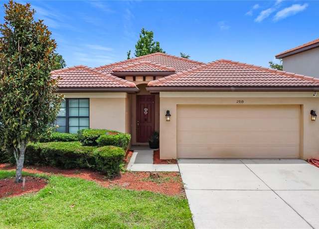 Property at 2939 Casabella Dr, Kissimmee, FL 34744, 4 beds, 3 baths