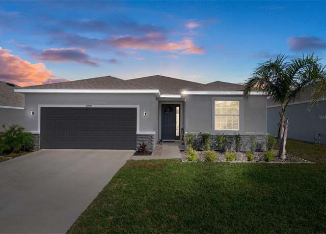 Property at 13359 Golden Lime Ave, Spring Hill, FL 34609, 4 beds, 2.5 baths