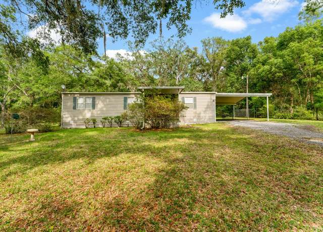 Property at 8270 Oakgren Rd, Brooksville, FL 34601, 3 beds, 2 baths