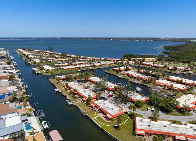 Property at 4216 EL Dorado Cv, Bradenton, FL 34210, 2 beds, 2 baths
