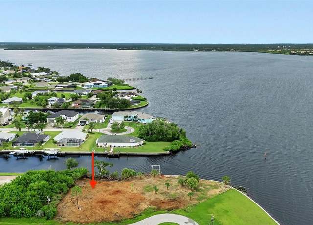 Property at 12430 Quinlan Ave, Port Charlotte, FL 33981