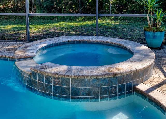 Property at 97 Wynnfield Dr, Palm Coast, FL 32164, 3 beds, 2 baths
