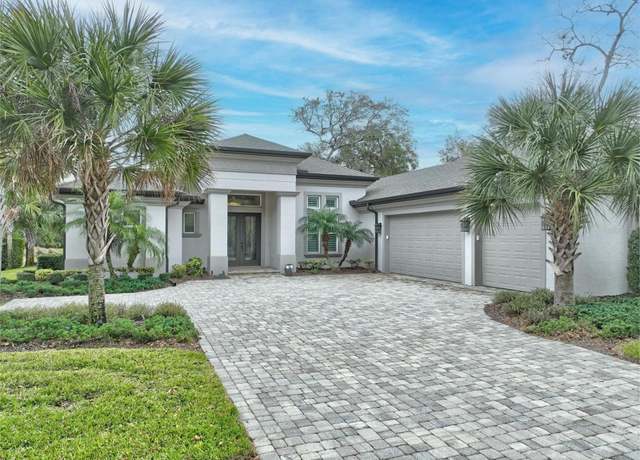 Property at 32 Creekside Dr, Palm Coast, FL 32137, 3 beds, 3 baths