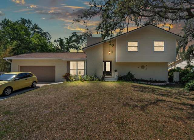 Property at 114 Windy Pl, Brandon, FL 33511, 4 beds, 3 baths