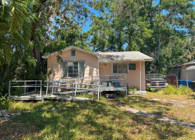 Property at 665 36th Ave S, St Petersburg, FL 33705, 1 bed, 1 bath