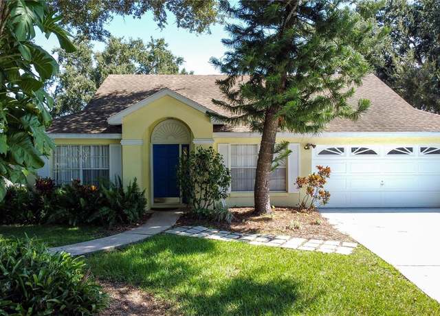 Property at 100 Sunridge Woods Ct, Davenport, FL 33837, 3 beds, 2 baths