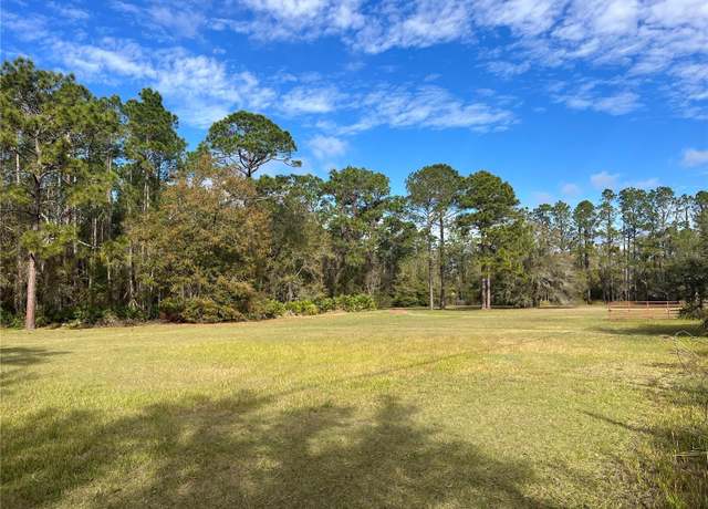 Property at 8615 Kenton Rd, Wesley Chapel, FL 33545