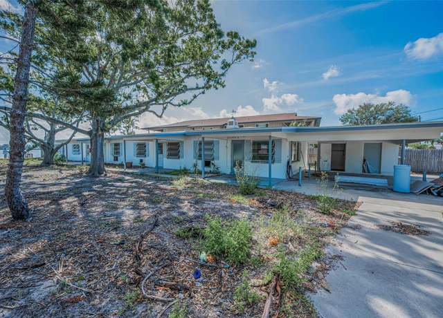 Property at 1801 Bay Blvd, Indian Rocks Beach, FL 33785, 5 beds, 5 baths