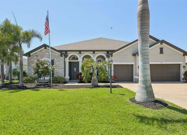 Property at 1819 151st Ter E, Parrish, FL 34219, 4 beds, 3 baths