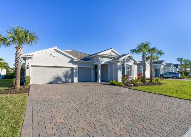 Property at 12307 Blue Hill Trl, Bradenton, FL 34211, 4 beds, 3 baths