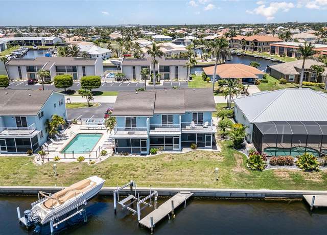 Property at 1424 Mediterranean Dr #112, Punta Gorda, FL 33950, 2 beds, 2.5 baths
