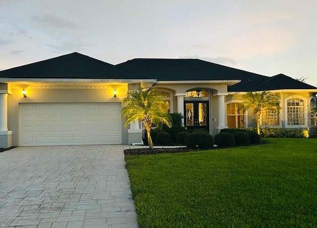 Property at 260 Rotonda Blvd E, Rotonda West, FL 33947, 3 beds, 3 baths