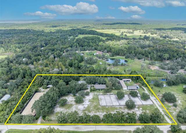 Property at 2075 Genova Dr, Oviedo, FL 32765, 6 beds, 4 baths
