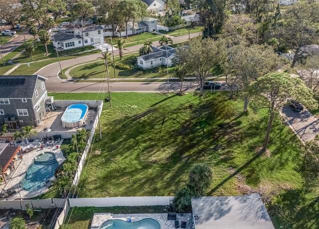 Property at 1535 Connecticut Ave NE, St Petersburg, FL 33703