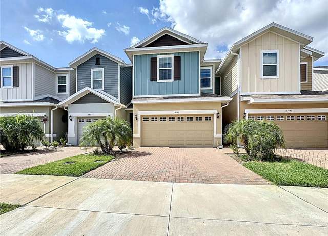 Property at 34187 Rogallo Ln, Wesley Chapel, FL 33545, 3 beds, 2.5 baths