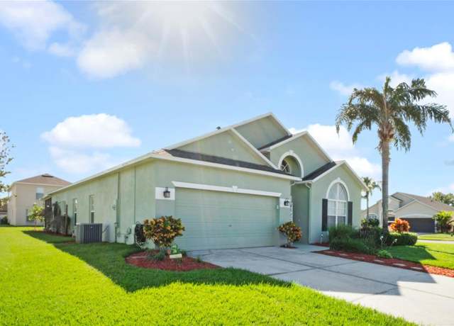 Property at 101 Marathon Ln, Sanford, FL 32771, 4 beds, 2 baths