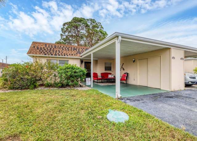 Property at 4803 Park Acres Dr, Bradenton, FL 34207, 2 beds, 2 baths