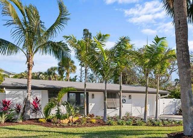 Property at 7701 Palm Dr, Holmes Beach, FL 34217, 3 beds, 2 baths