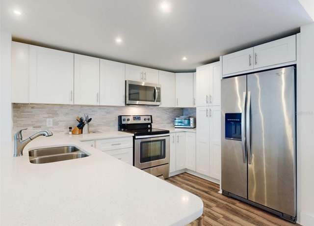 Property at 4752 S Atlantic Ave #1, Ponce Inlet, FL 32127, 2 beds, 2.5 baths