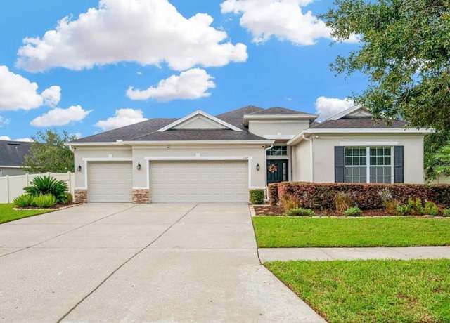 Property at 11127 Wembley Landing Dr, Lithia, FL 33547, 4 beds, 3 baths