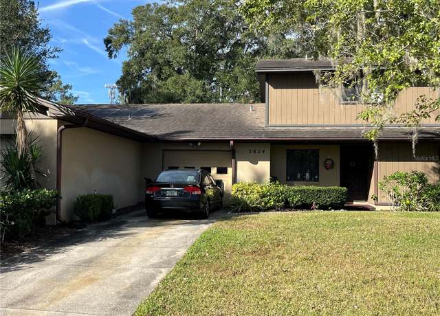 Property at 3824 NE 17th Street Cir, Ocala, FL 34470, 2 beds, 2.5 baths