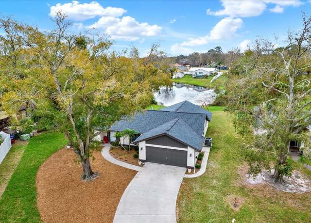 Property at 3944 Sprucewood Pl, Land O Lakes, FL 34639, 4 beds, 2 baths