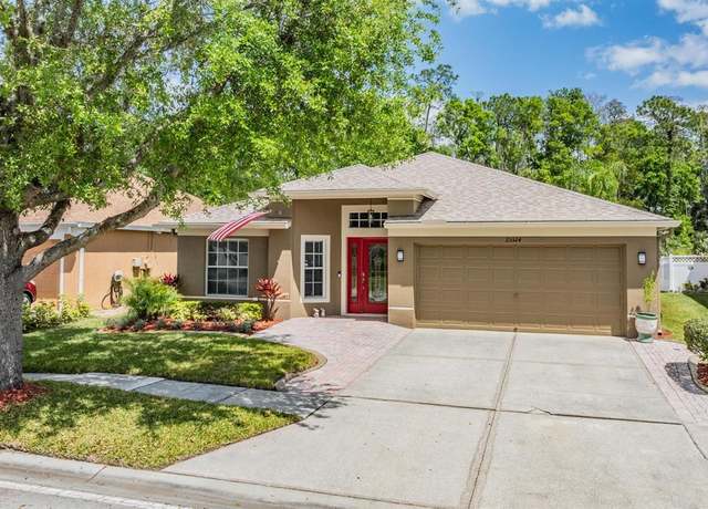 Property at 25324 Lexington Oaks Blvd, Wesley Chapel, FL 33544, 3 beds, 2 baths