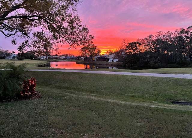 Property at 5683 Downham Mdws, Sarasota, FL 34235, 3 beds, 2 baths