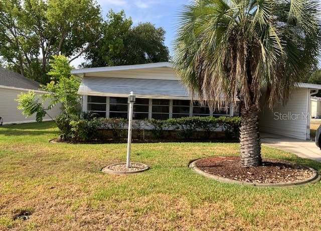 Property at 1030 Vermont Ave, Lady Lake, FL 32159, 2 beds, 2 baths