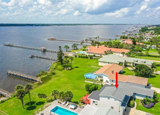 Property at 3168 S Peninsula Dr, Daytona Beach, FL 32118, 3 beds, 3 baths