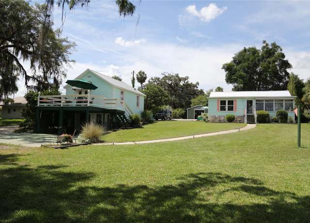 Property at 401 Hunting Lodge Dr, Inverness, FL 34453, 4 beds, 3 baths