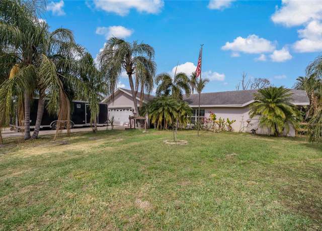 Property at 208 Limpkin Ln, Frostproof, FL 33843, 3 beds, 2 baths