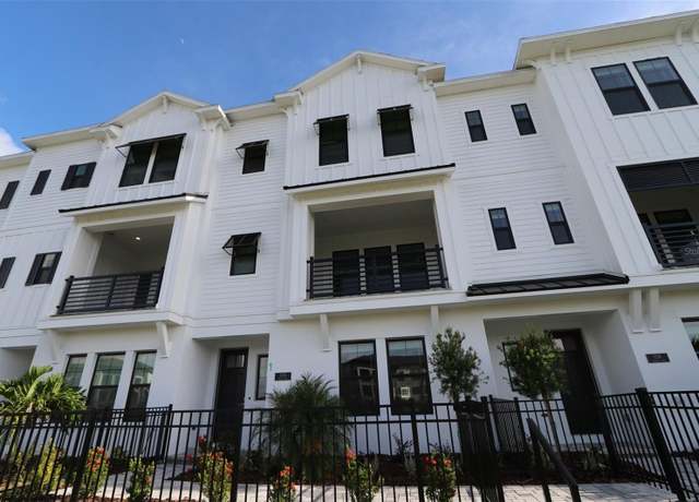 Property at 7220 Sutton Ln, Sarasota, FL 34240, 2 beds, 3.5 baths