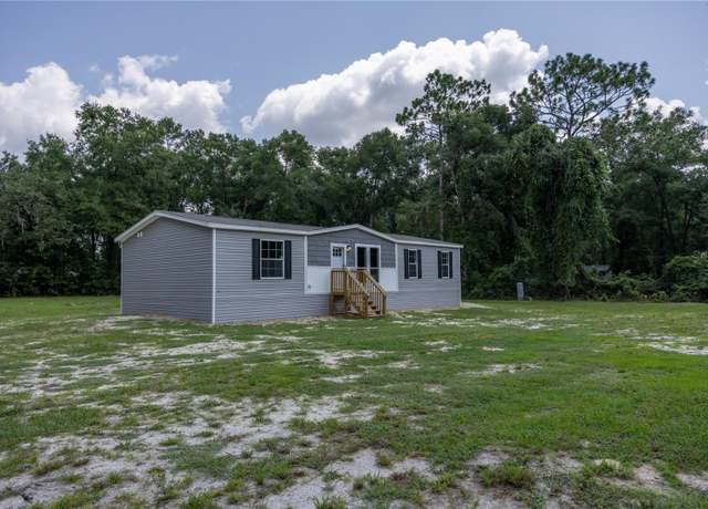 Property at 549 SW Hawaii Ter, Fort White, FL 32038, 3 beds, 2 baths