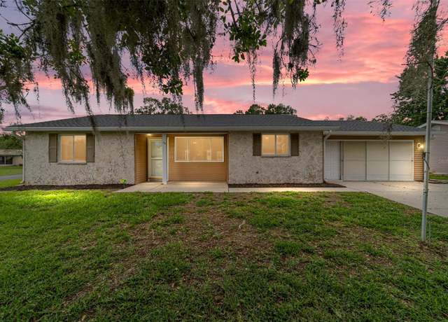 Property at 8463 SW 108th Ln, Ocala, FL 34481, 3 beds, 2 baths