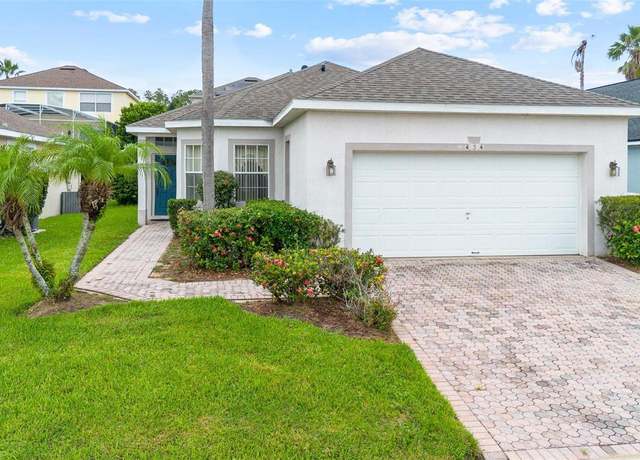 Property at 454 Gleneagles Dr, Davenport, FL 33897, 4 beds, 2 baths